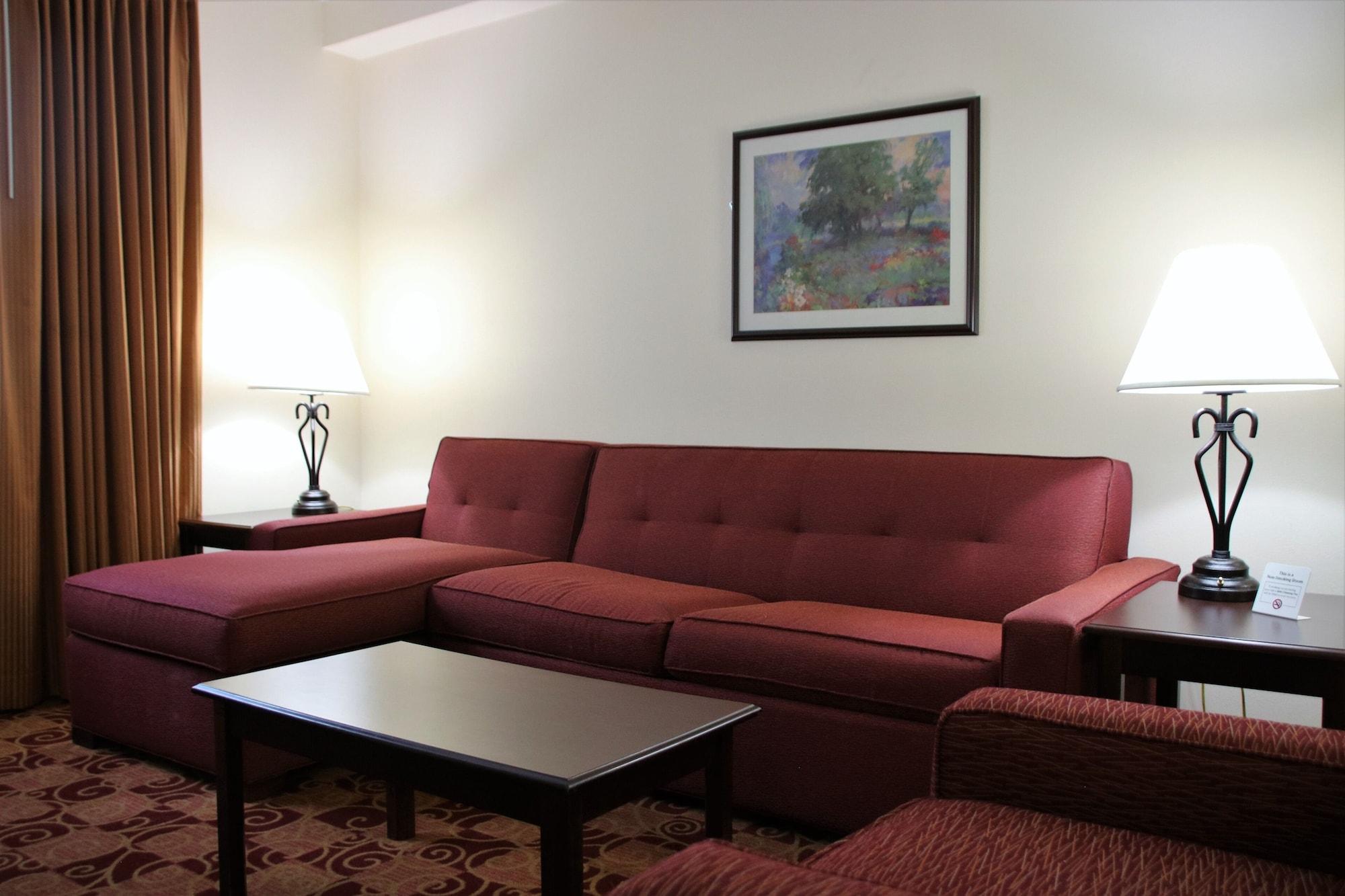 Hawthorn Suites By Wyndham Louisville East Екстериор снимка